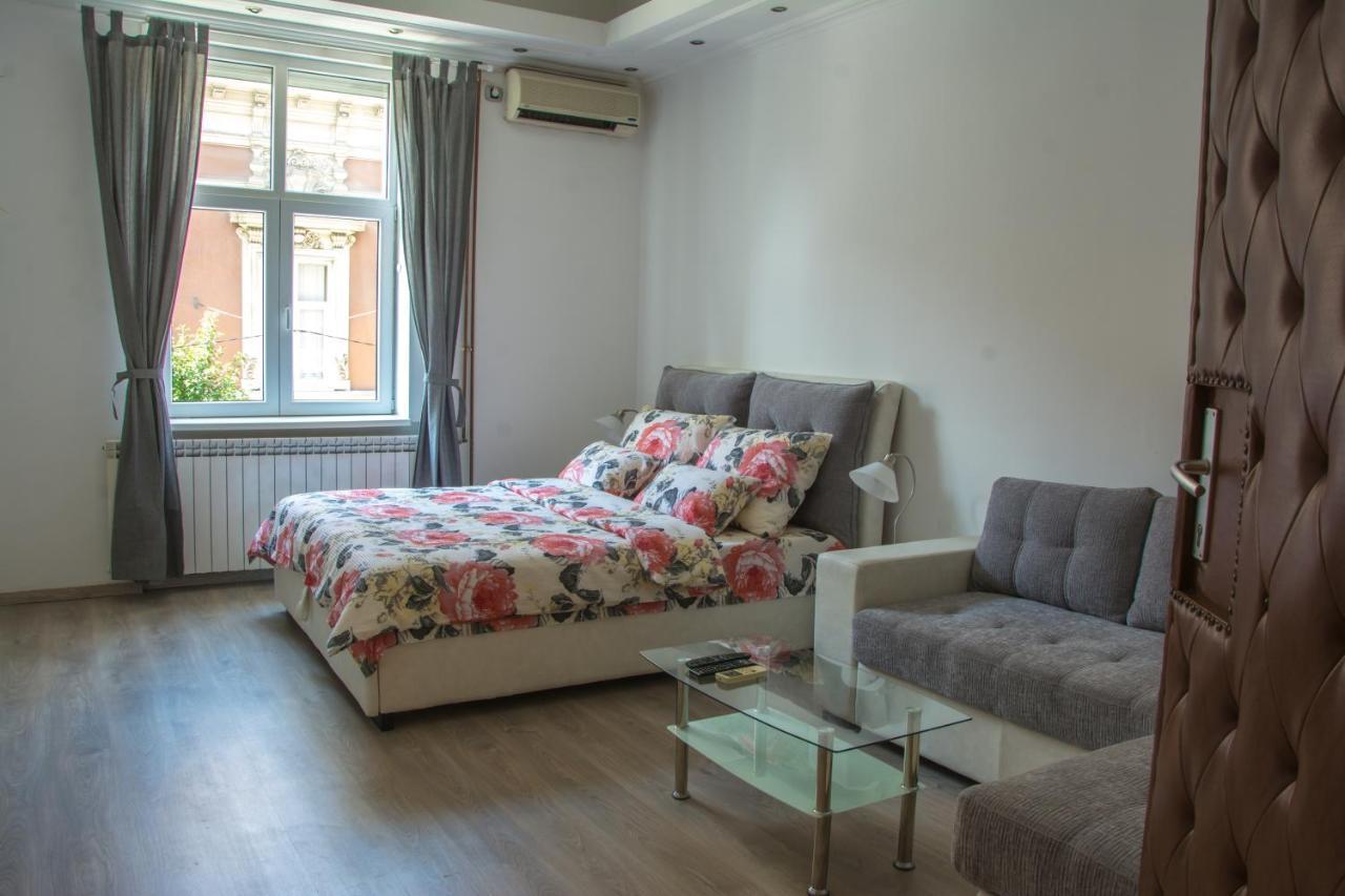 Apartment Petra 072 เบลเกรด ภายนอก รูปภาพ